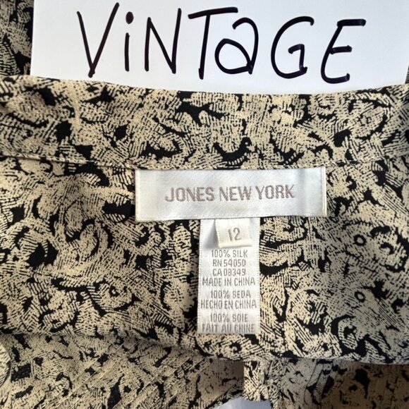 Vintage Jones New York Womens Silk Paisley Print Button Up Blouse Size 12 Beige - Picture 3 of 7